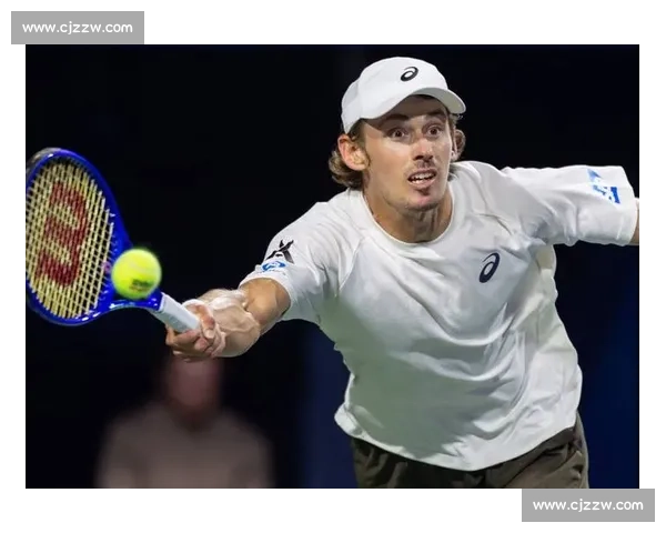 谢尔顿直落两盘横扫德米纳尔 生涯首进多伦多大师赛四强