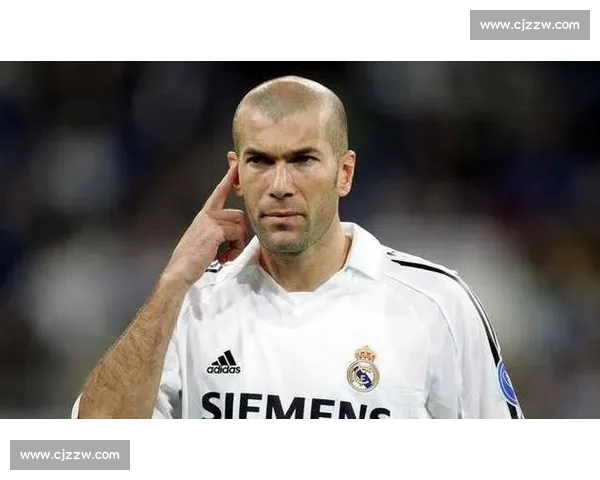 银河战舰传奇三人组：齐达内、贝克汉姆、卡洛斯的天外飞仙时刻