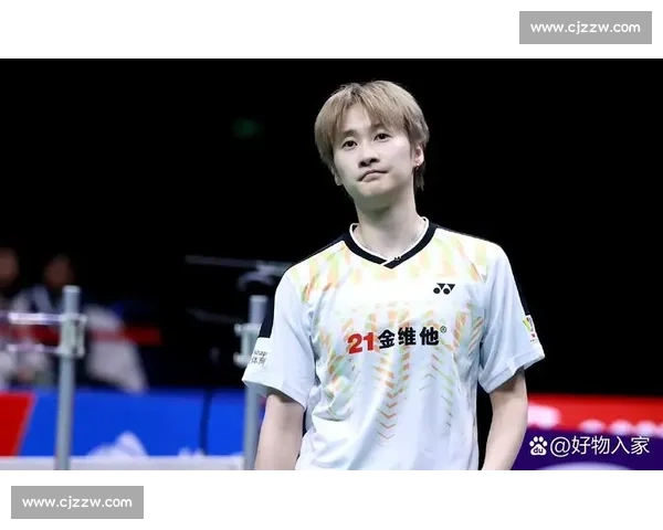 陈雨菲澳门赛夺冠萌翻全场！扔娃娃手滑险送金牌，球迷：菲菲太可爱了